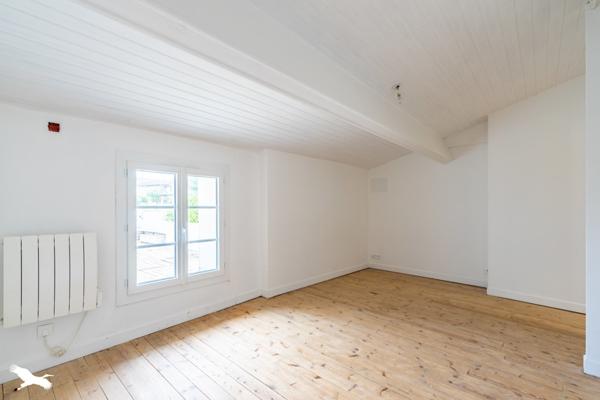 Maison à vendre 419 900 € Saint-Georges-de-Didonne 6 p 160 m² DPE D
