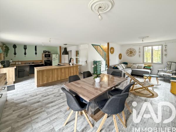Maison à vendre 5 pièces 113 m² Villeneuve-la-Guyard