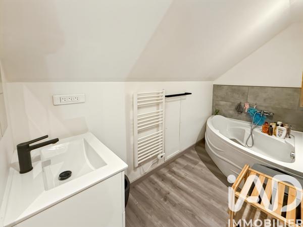 Maison à vendre 5 pièces 113 m² Villeneuve-la-Guyard