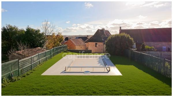 Maison de bourg avec piscine et jacuzzi – Saint-Martial-de-Nabirat (24250)