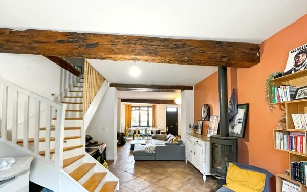 Maison à vendre    5 pièces •  Pompignan