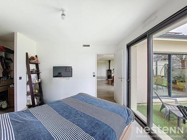 A Vendre Maison contemporaine de 2020 de plain-pied de 122 m² avec garage et jardin à Condom
