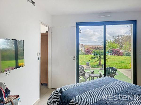 A Vendre Maison contemporaine de 2020 de plain-pied de 122 m² avec garage et jardin à Condom