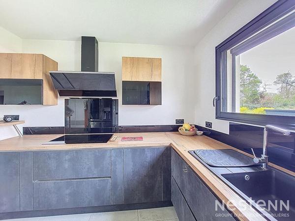 A Vendre Maison contemporaine de 2020 de plain-pied de 122 m² avec garage et jardin à Condom