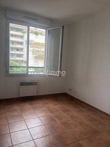 Appartement T2 - boulevard St-Jean 13010