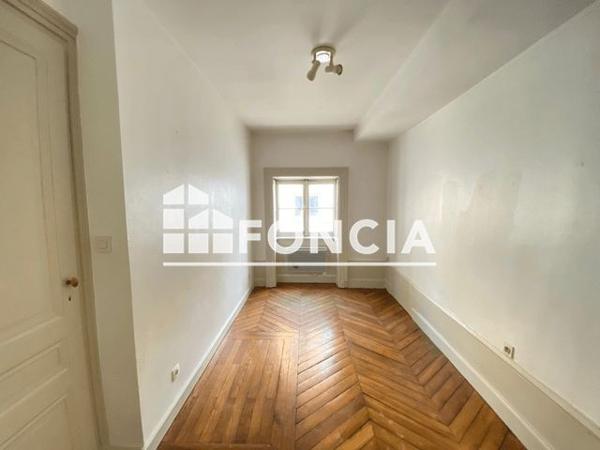 Location Appartement 3 pièces 76.43 m² - 3 RUE PLENEY Lyon 69001