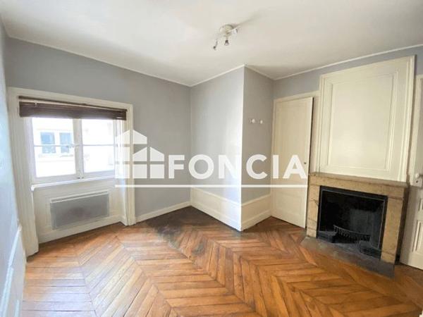 Location Appartement 3 pièces 76.43 m² - 3 RUE PLENEY Lyon 69001