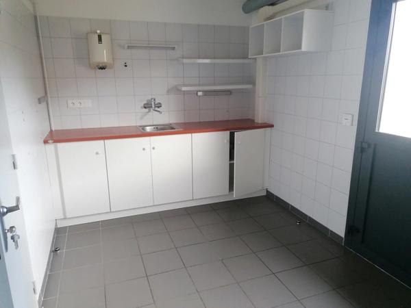 Vente                                                      Maison
                        
                     7 pièces                      164 m2                     à Clermont-Ferrand