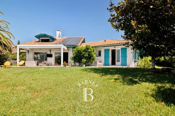 Ascain, Maison 3 Chambres -  237 m² à vendre