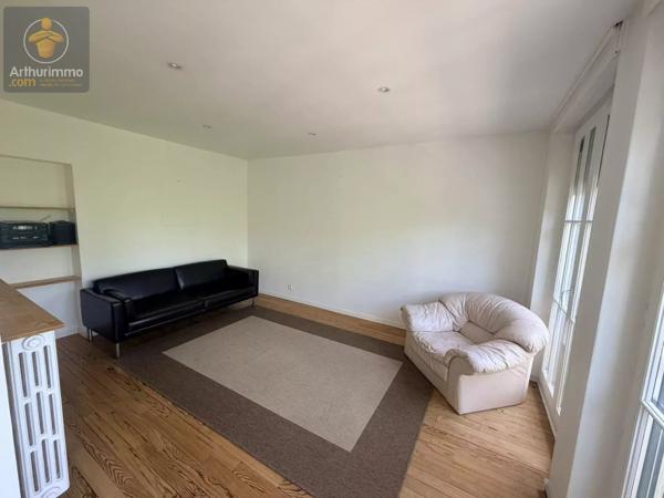 Vente                                                      Appartement
                        
                     4 pièces                      82 m2                     à Metz