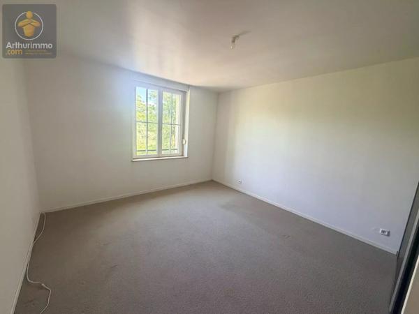 Vente                                                      Appartement
                        
                     4 pièces                      82 m2                     à Metz