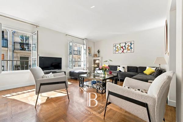 Paris 3ème, Appartement 3 Chambres -  155 m² à vendre