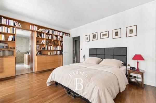 Paris 3ème, Appartement 3 Chambres -  155 m² à vendre