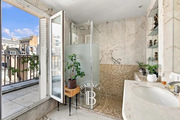 Paris 3ème, Appartement 3 Chambres -  155 m² à vendre
