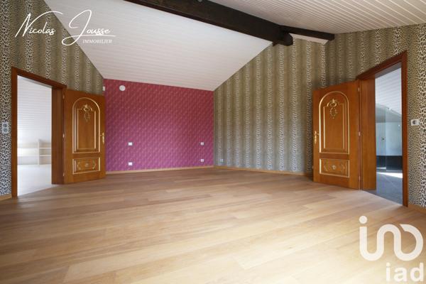Maison à vendre 20 pièces 450 m² Gex