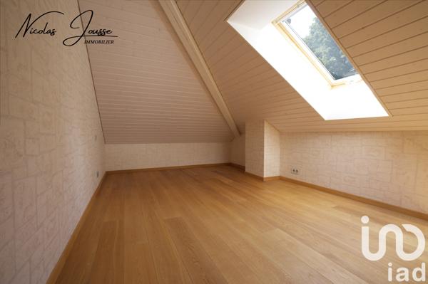 Maison à vendre 20 pièces 450 m² Gex