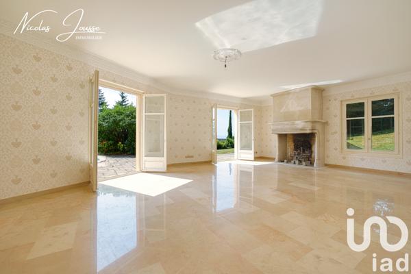 Maison à vendre 20 pièces 450 m² Gex