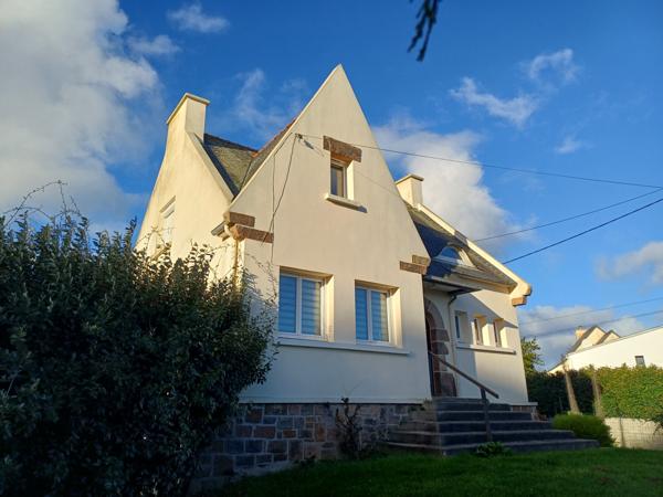 Plougasnou (29630) Plougasnou, le Diben, maison 4 chambres sur 670 m2 de terrain, sous sol total.