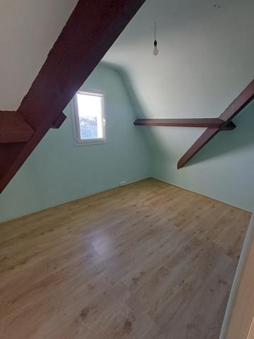 Plougasnou (29630) Plougasnou, le Diben, maison 4 chambres sur 670 m2 de terrain, sous sol total.