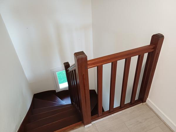 Plougasnou (29630) Plougasnou, le Diben, maison 4 chambres sur 670 m2 de terrain, sous sol total.