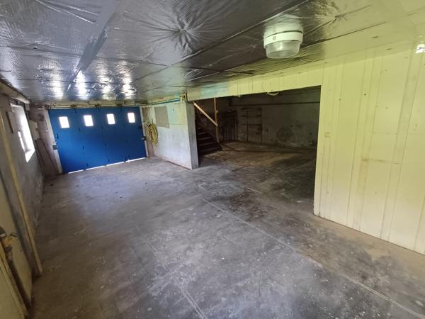 Plougasnou (29630) Plougasnou, le Diben, maison 4 chambres sur 670 m2 de terrain, sous sol total.