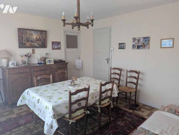 A VENDRE - MAISON D'HABITATION - ERNEE