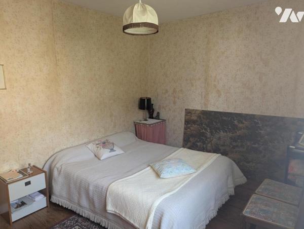 A VENDRE - MAISON D'HABITATION - ERNEE