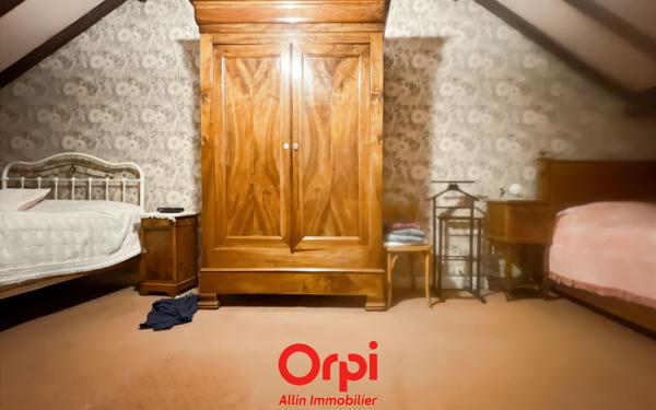 Maison à vendre    3 pièces •  Montluçon