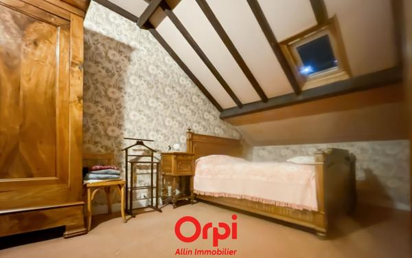 Maison à vendre    3 pièces •  Montluçon