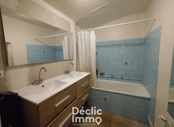 Vente longere La rochefoucauld, 188m² 7 pièces 178 500€ avec garage