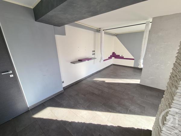 Appartement Studio à vendre  2 pièces - 39,50 m2 MONTBELIARD - 25