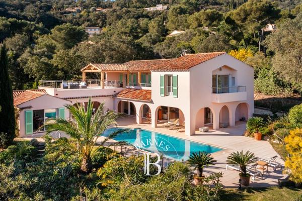 Bormes-les-Mimosas, Maison 4 Chambres -  270 m² à vendre