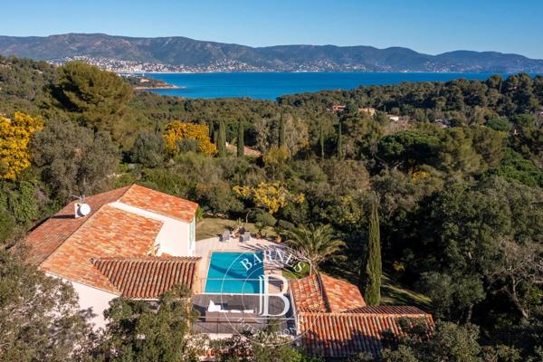 Bormes-les-Mimosas, Maison 4 Chambres -  270 m² à vendre