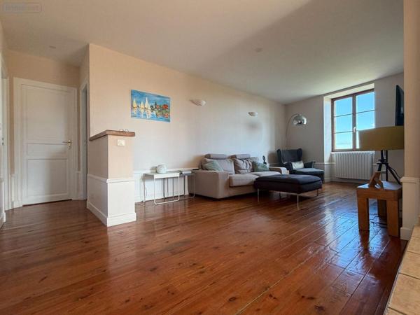 Maison à vendre à Hurigny en Saône-et-Loire (71870), ref : MA 685