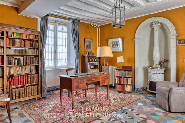 Manoir du XVIème siècle et ses dépendances dans un parc de 10 hectares