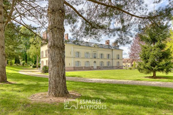 Manoir du XVIème siècle et ses dépendances dans un parc de 10 hectares