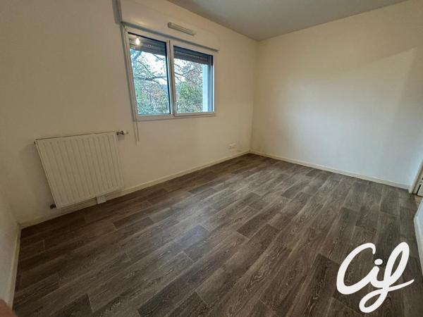 Appartement T2 NANTES La route de Sainte-Luce - 41.7 m2  150 500 Euros
