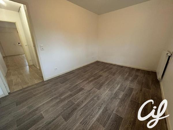 Appartement T2 NANTES La route de Sainte-Luce - 41.7 m2  150 500 Euros