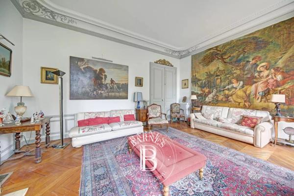 Versailles, Appartement 3 Chambres -  160 m² à vendre