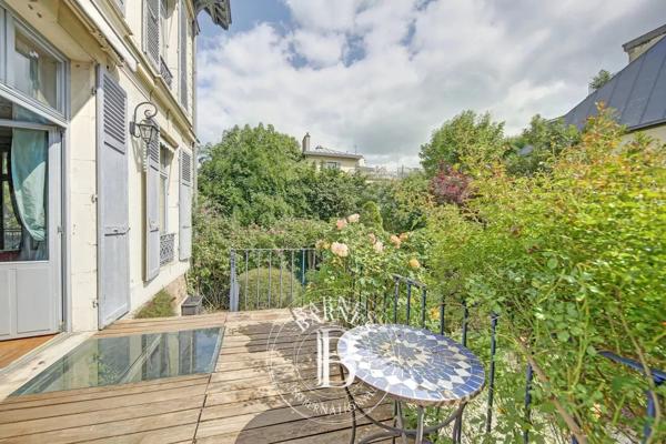 Versailles, Appartement 3 Chambres -  160 m² à vendre