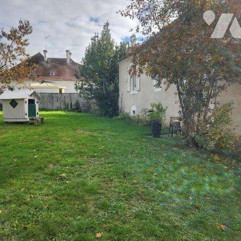 MAISON DE CARACTÈRE 1900 - OPPORTUNITÉ INVESTISSEUR