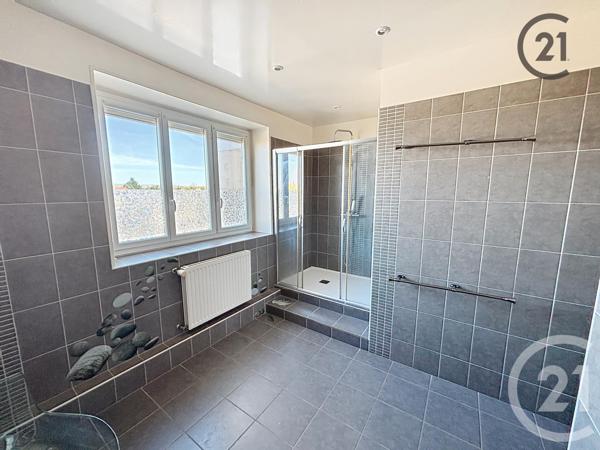 Appartement F4 à vendre  4 pièces - 125 m2 AUXERRE - 89