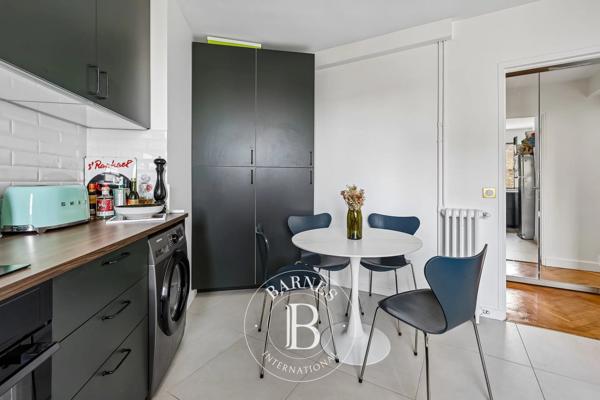 Paris 16ème, Appartement 2 Chambres -  64 m² à vendre