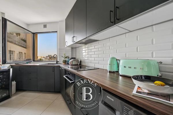 Paris 16ème, Appartement 2 Chambres -  64 m² à vendre