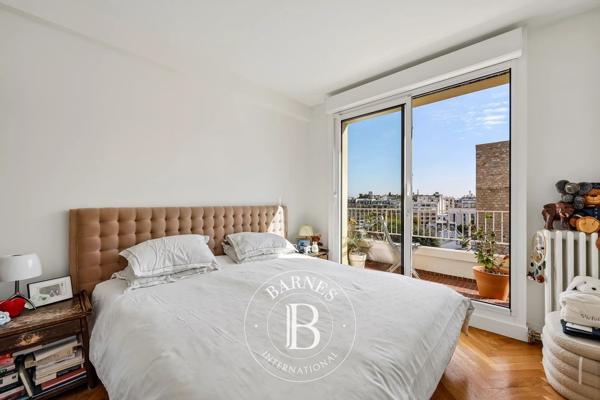Paris 16ème, Appartement 2 Chambres -  64 m² à vendre