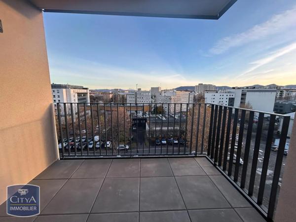 Appartement à louer 2 pièces 32.9m²