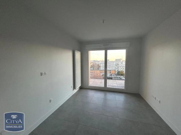Appartement à louer 2 pièces 32.9m²