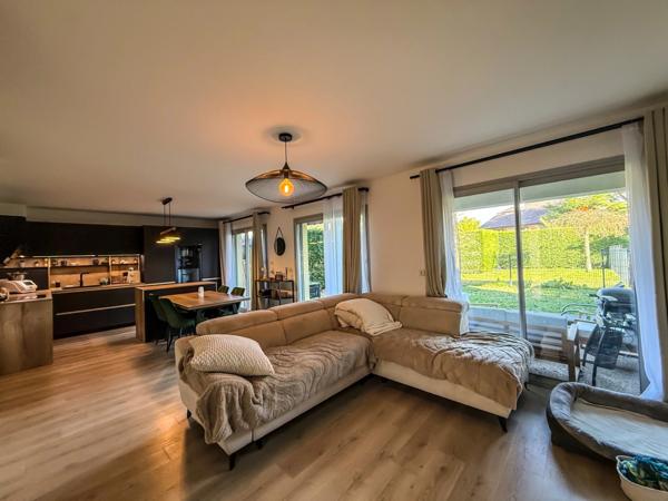 À vendre – Appartement T3 traversant en rez-de-jardin entièrement rénové à Reignier-Ésery (74)