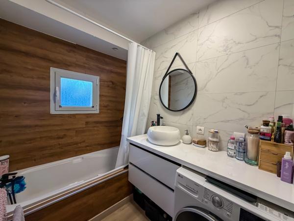 À vendre – Appartement T3 traversant en rez-de-jardin entièrement rénové à Reignier-Ésery (74)