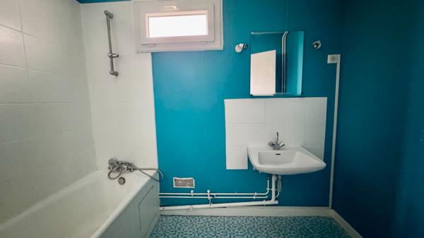 TROIS PIECES LE PERREUX SUR MARNE avec cave et box